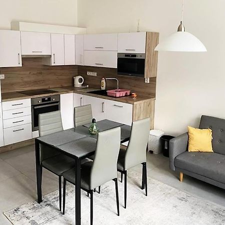 Spacious 2Br Apartment 6Min From Prague Castle! 외부 사진